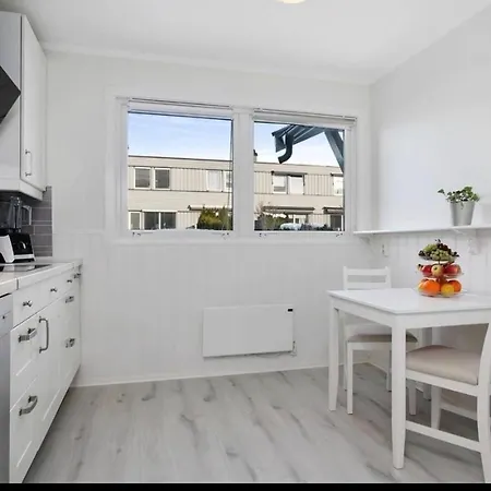 Spacious 3br Peaceful Neighborhood